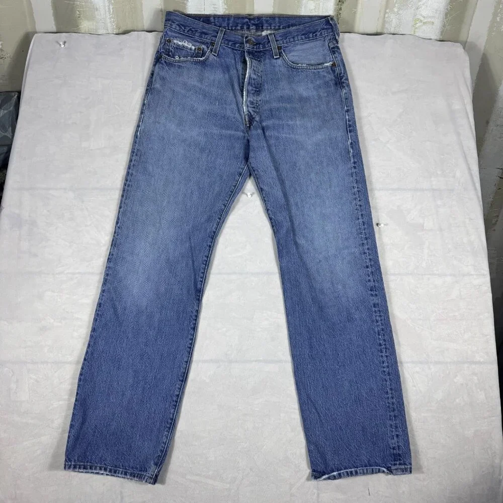 Levi's Men's Straight Leg Jeans Blue Denim‎ Medium Wash 5-Pocket Zip Fly